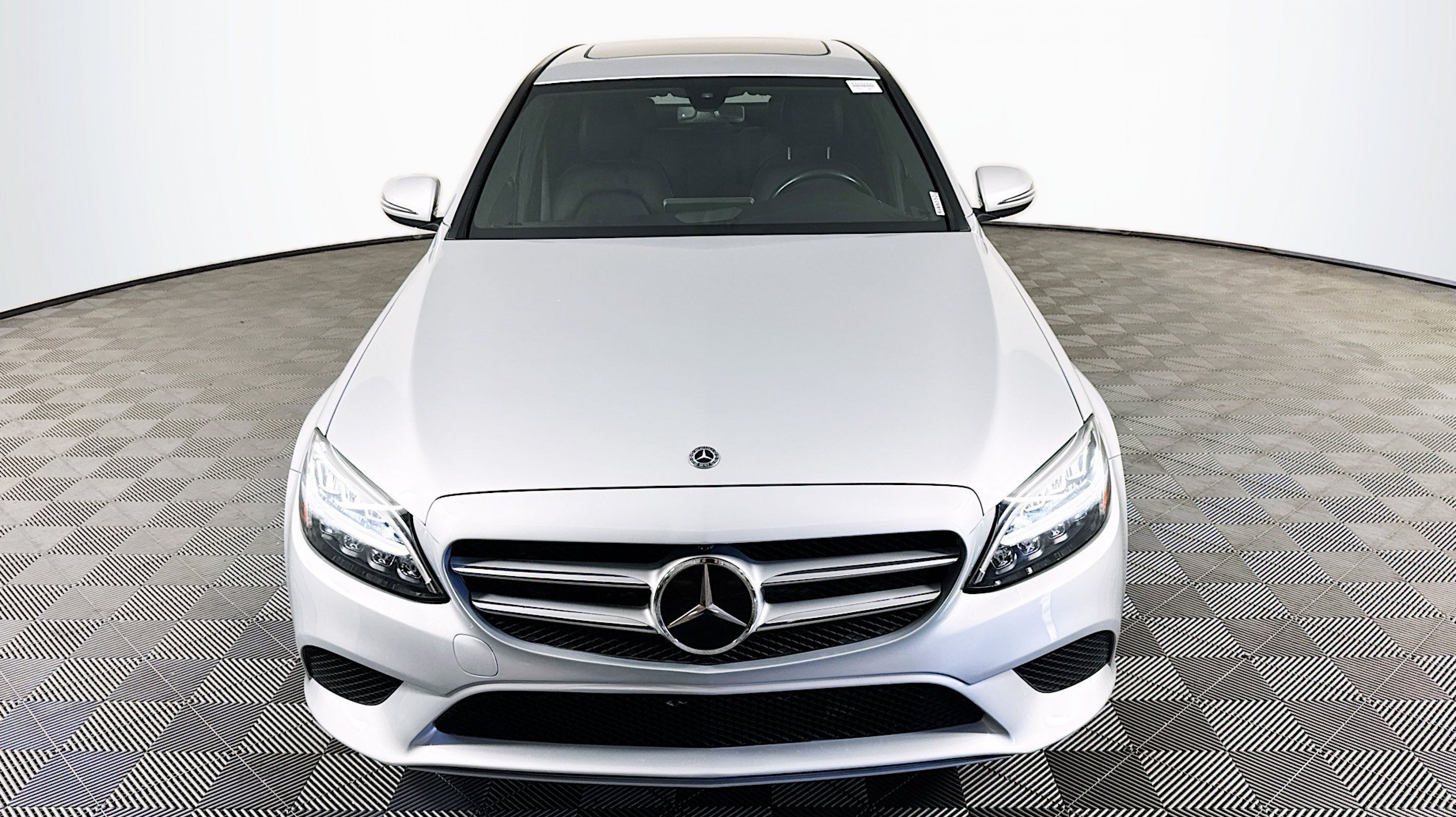 mercedes-benz c-class sedan 2019 WDDWF8DB0KR466552 image mercedes-benz c-class sedan 2019 WDDWF8DB0KR466552 image